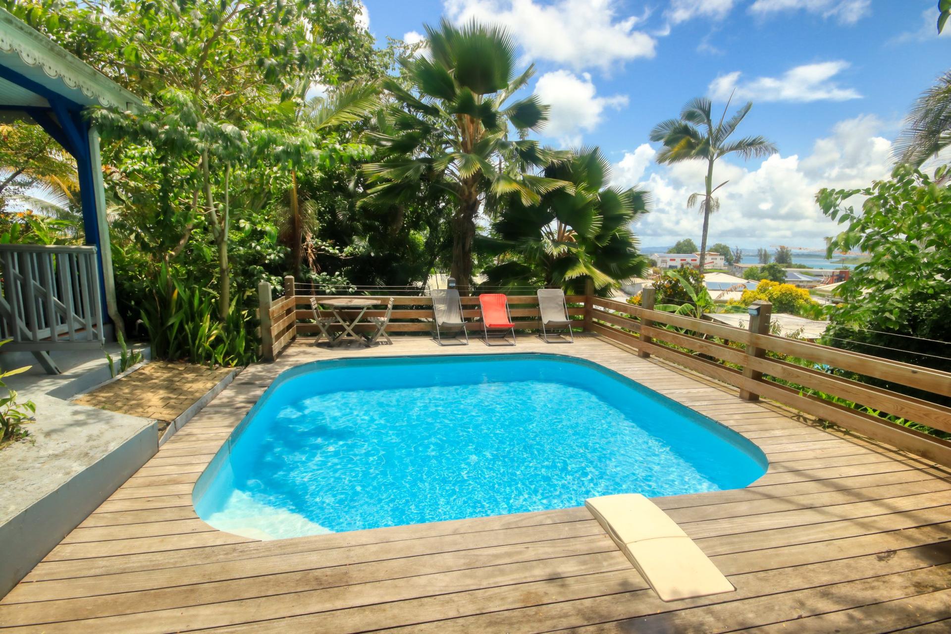 Villa piscine privée Trois Ilets Martinique - Piscine privative et vue mer